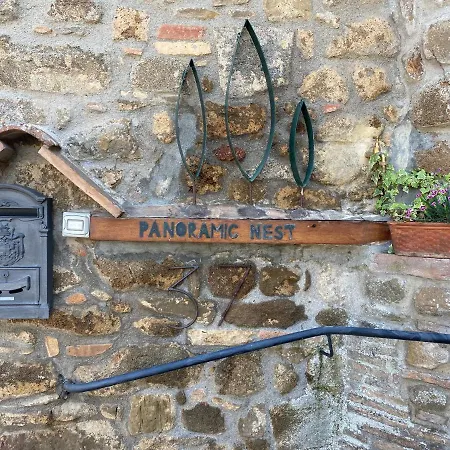 別荘 Panoramic Nest In モンタルチーノ